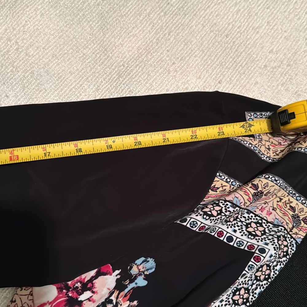 Like new open front floral print jacket - Picture 7 of 7